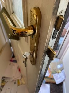 Gain entry to a property in Caerphilly and change the lock